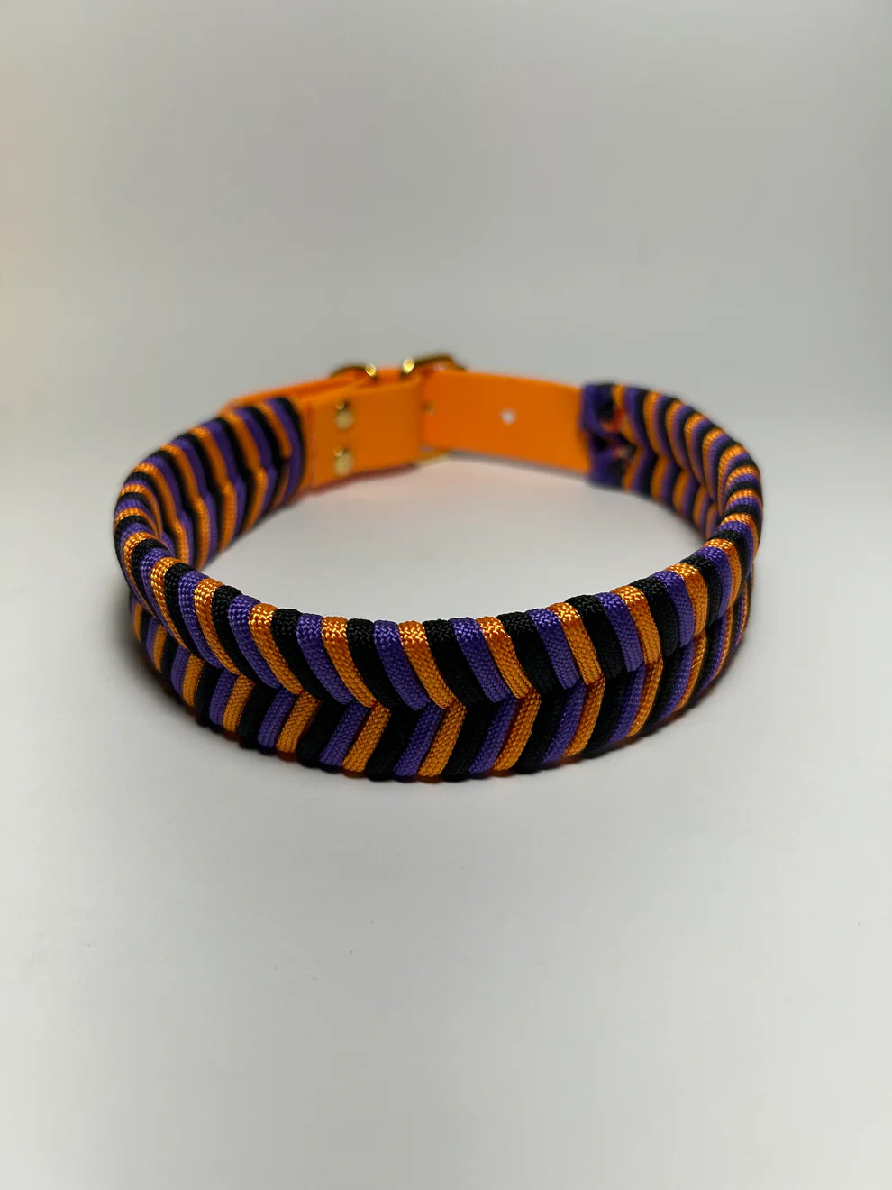 Collier éclipse ténébreux